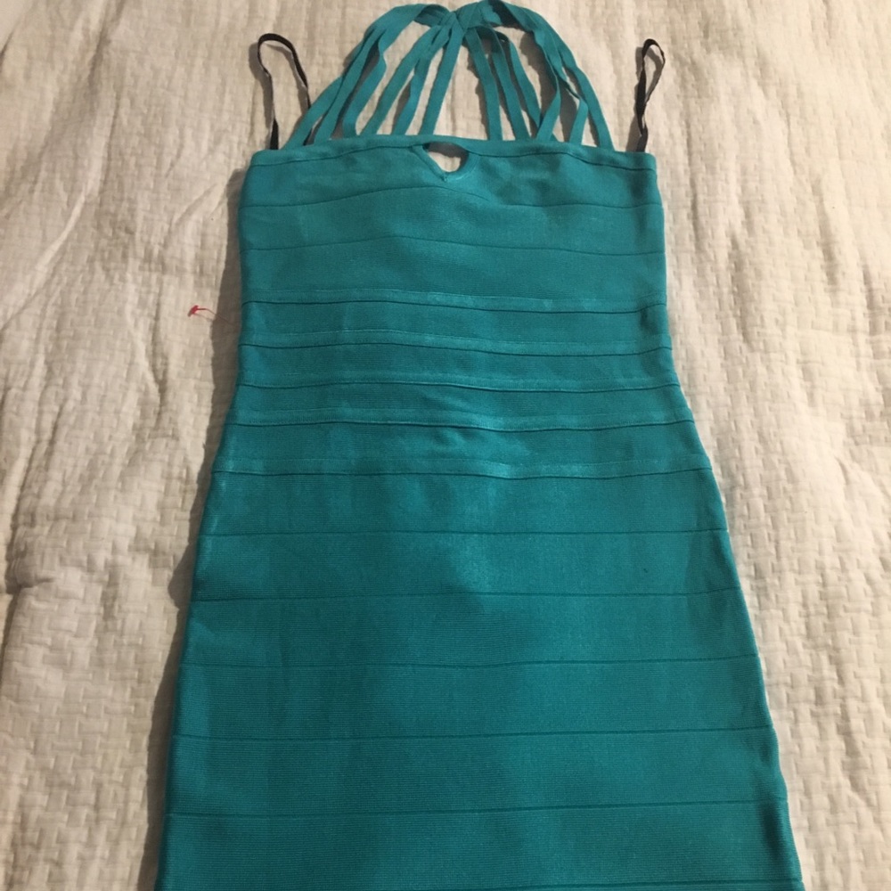 Bebe dress